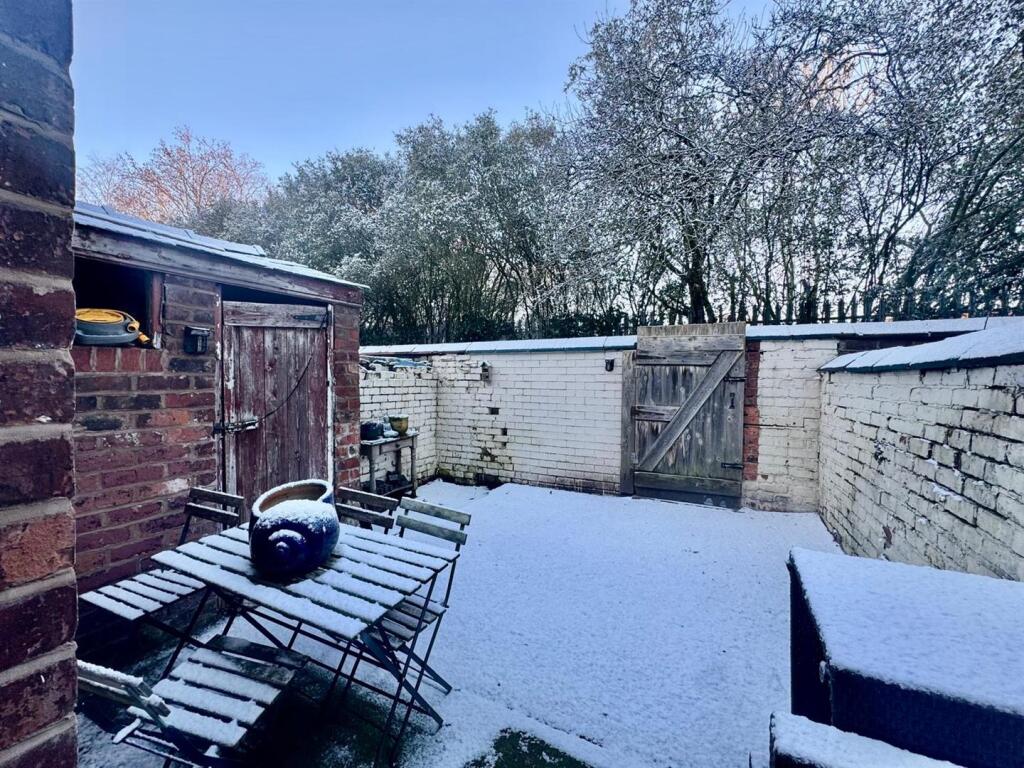 WhatsApp Image 2026-01-06 at 15.00.23 (7).jpeg