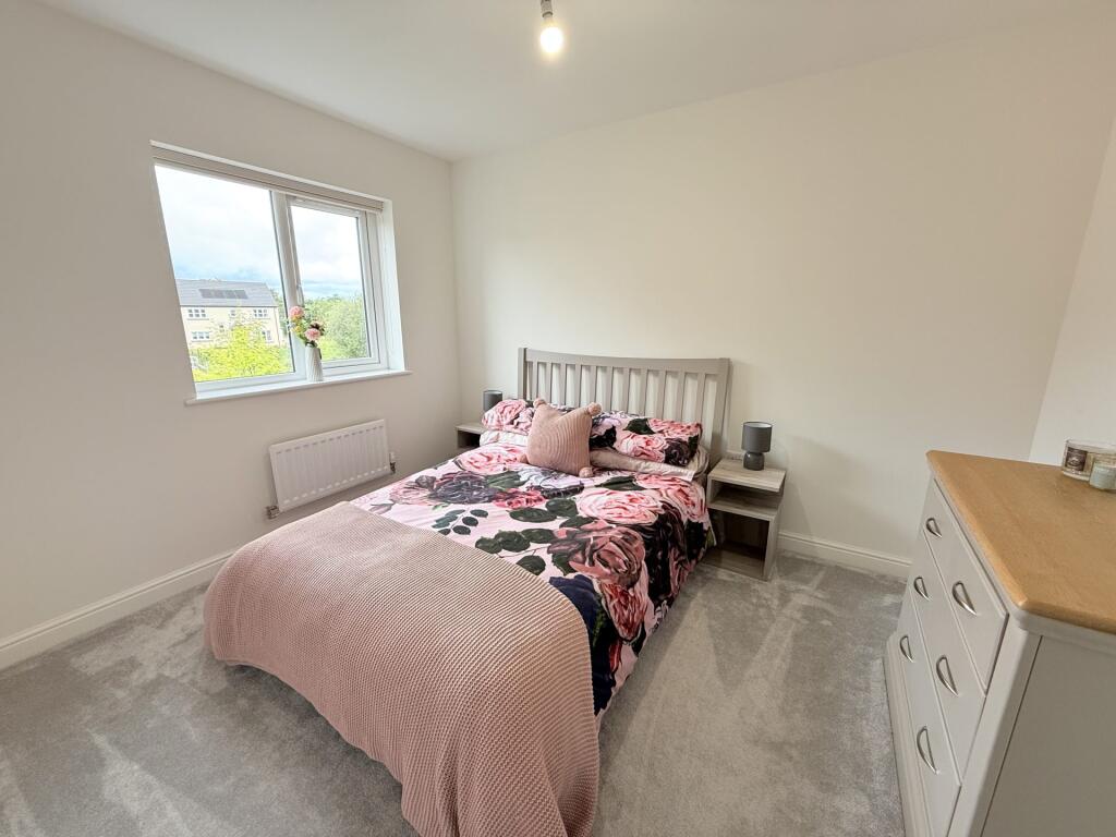 6 Wintergreen Drive, Dumfries, DG1 3WE - Braidwood