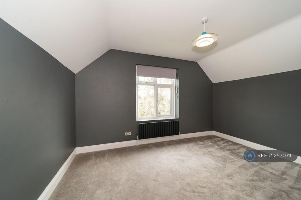Double Bedroom 2