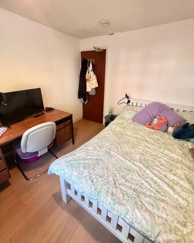 Bedroom Three (2).jpg