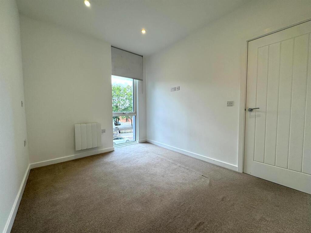 Bedroom 3.jpg