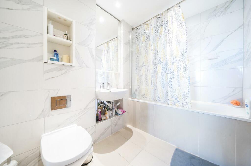 Davidson Frost-Wellings, DFW, Royal Court, Stanmor