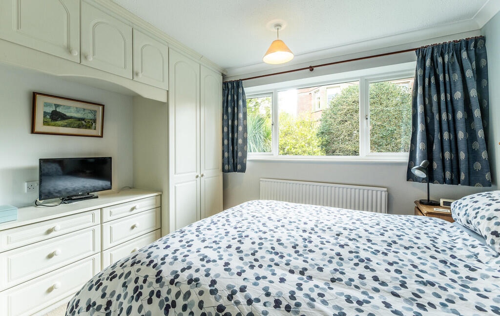 3 Potomac Mews 02...