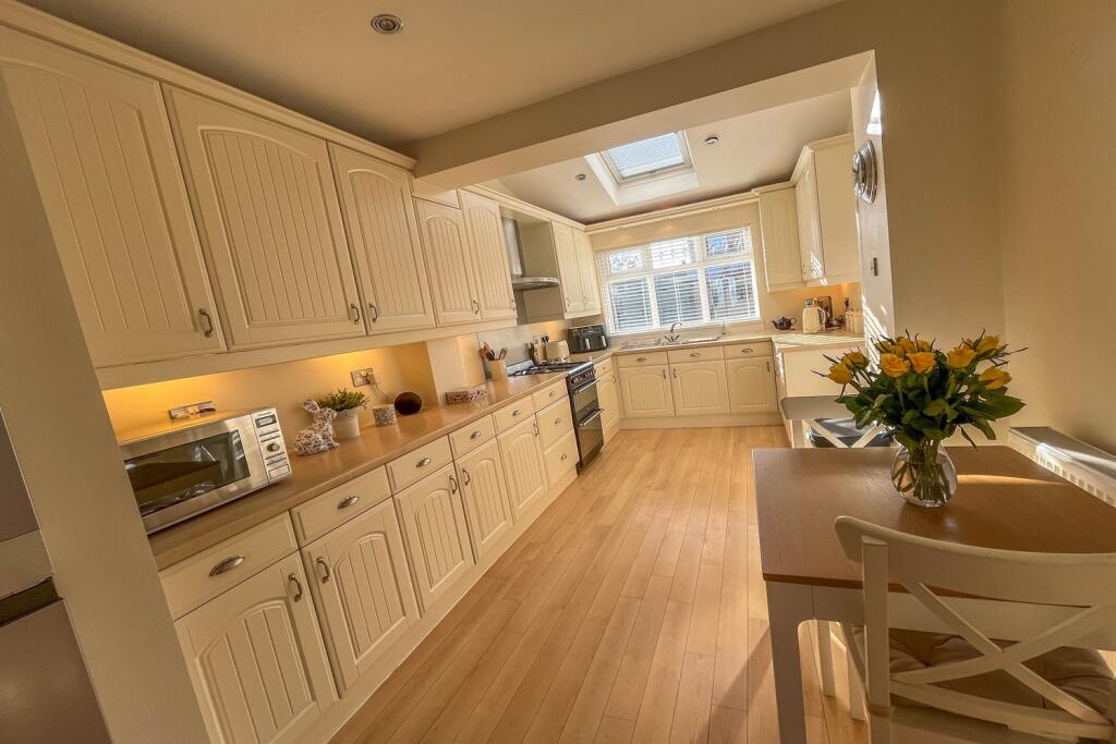 Kitchen Breakfast Ro