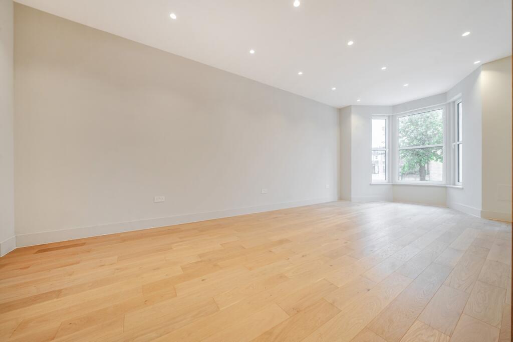 1288914-72-682649...