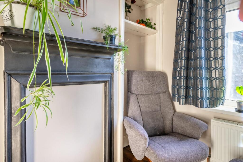 70 Gladstone street-16.jpg