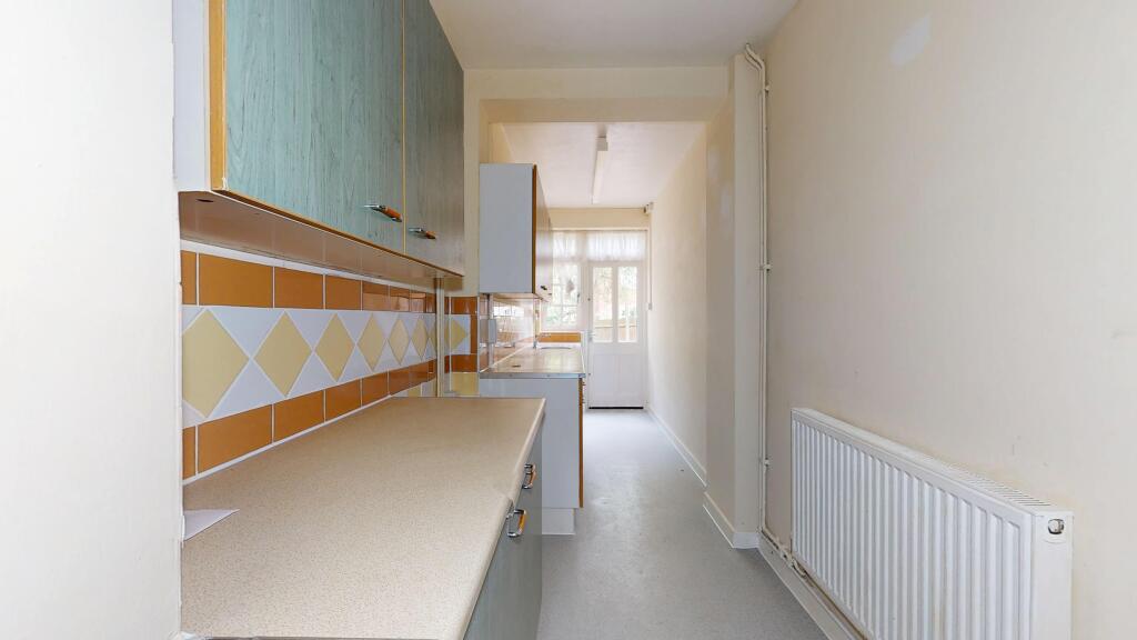 18 Erconwald Street, Acton, London, W12 0BS