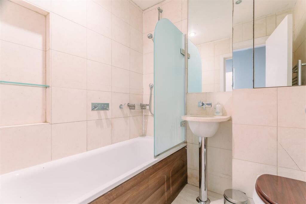 OO_moray road_davies davies_05.jpg