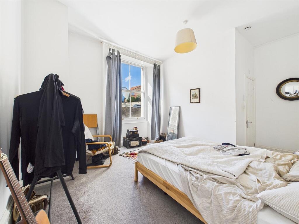 7 - Block of Flats for Auction, Kingsdown, Bristol