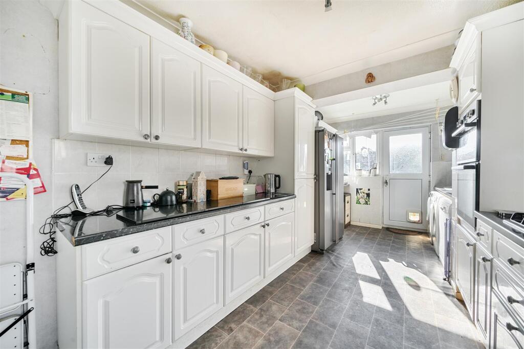 For Sale by Aspire Residential - Brendon Road