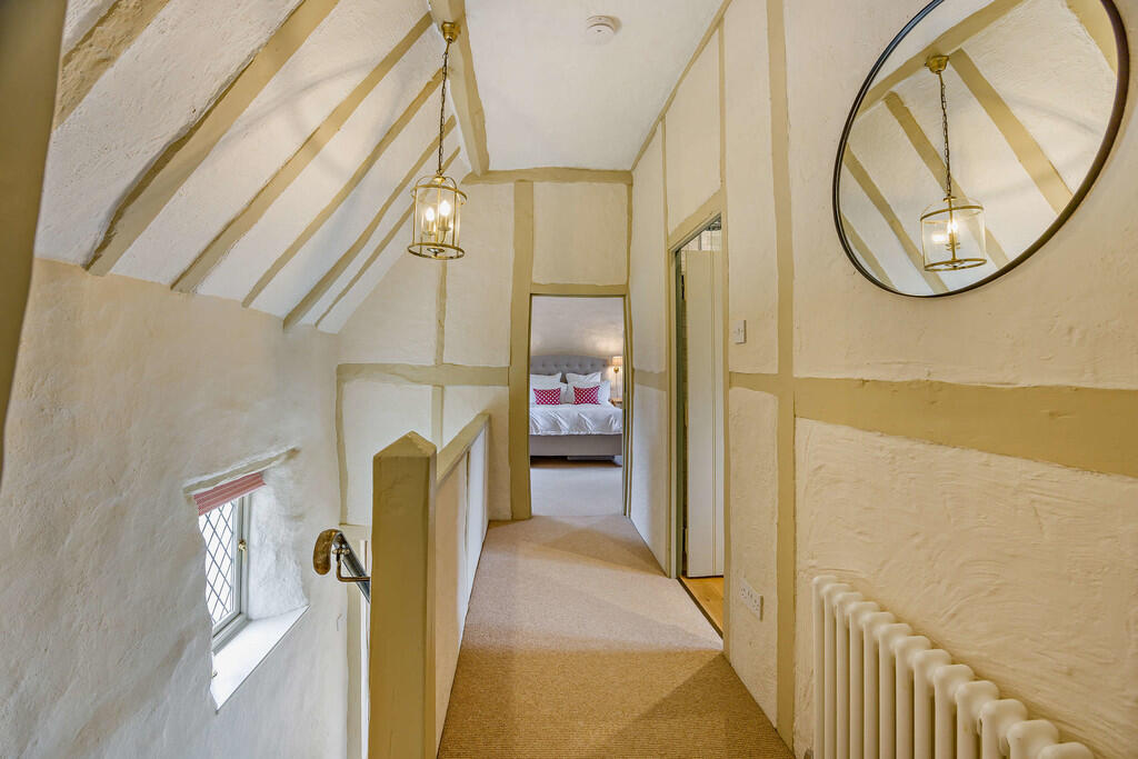 8649775-interior2...