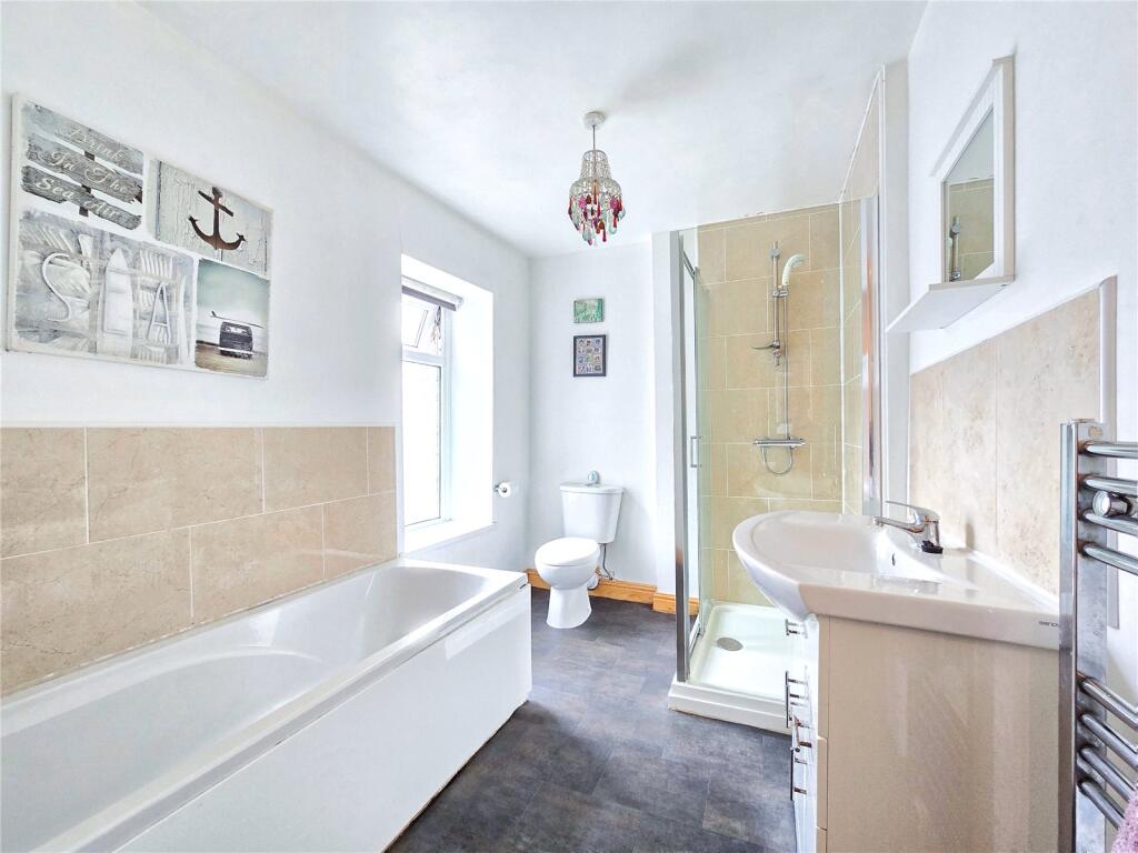 Four-Piece Bathroom