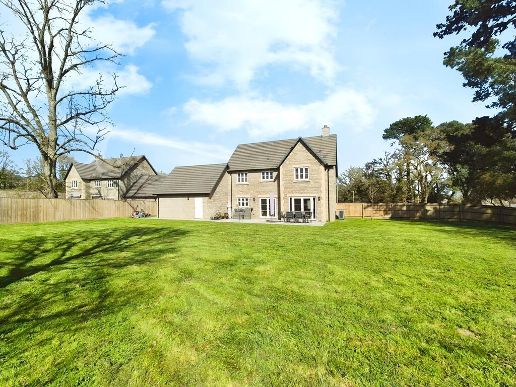 63577ea7-10000252...