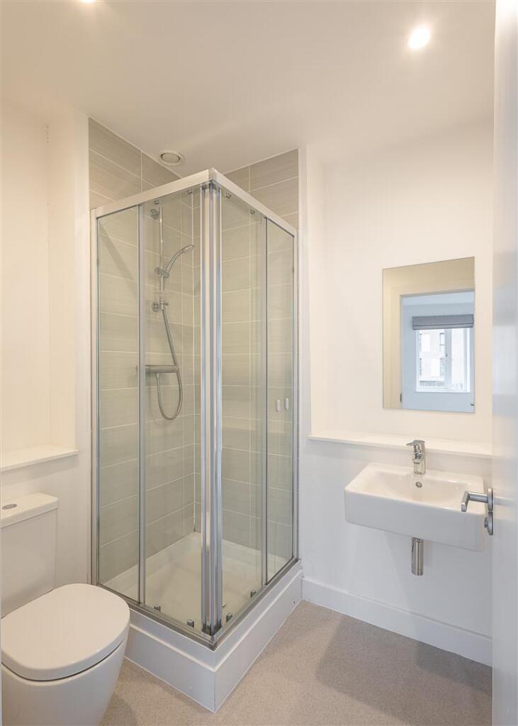 En Suite (Bed 1)