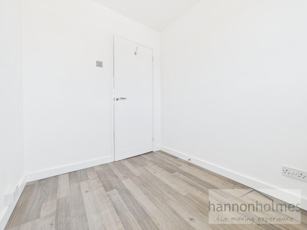 CAM05283G0-PR0032...