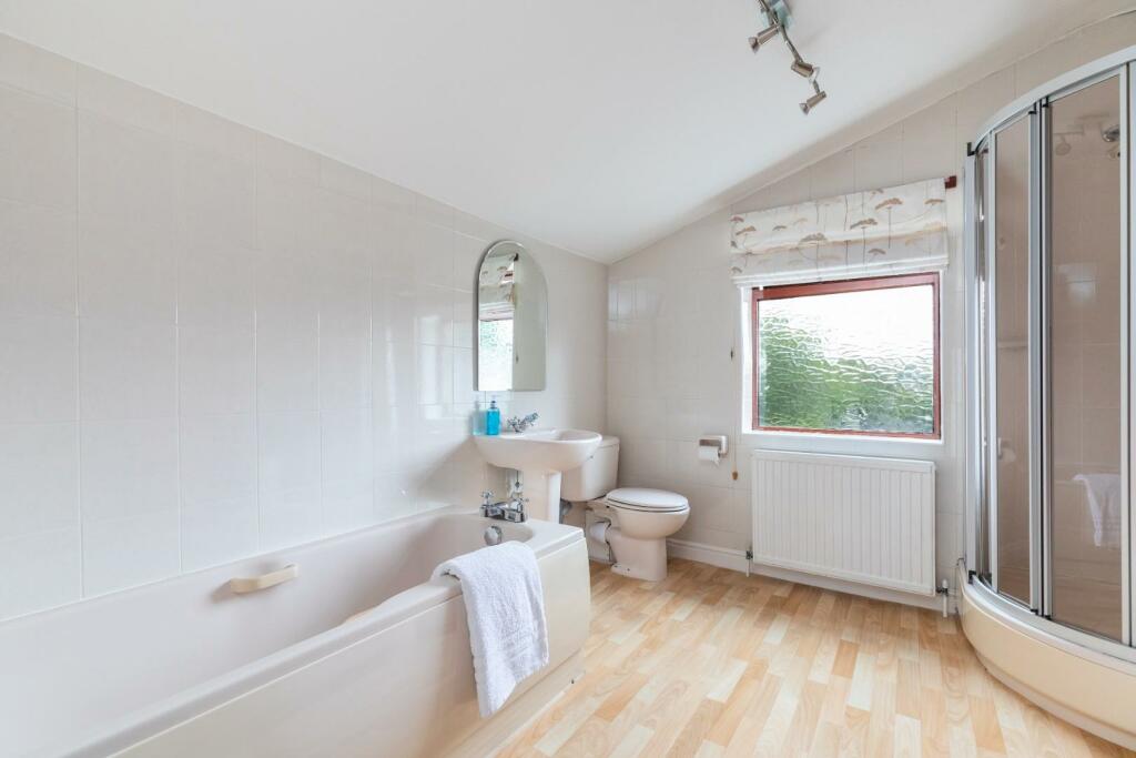 27 Glen Road_36.jpg