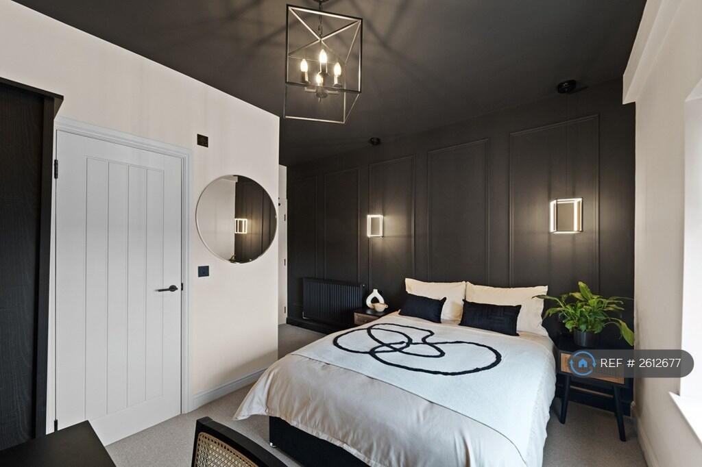 Room 5 Ensuite