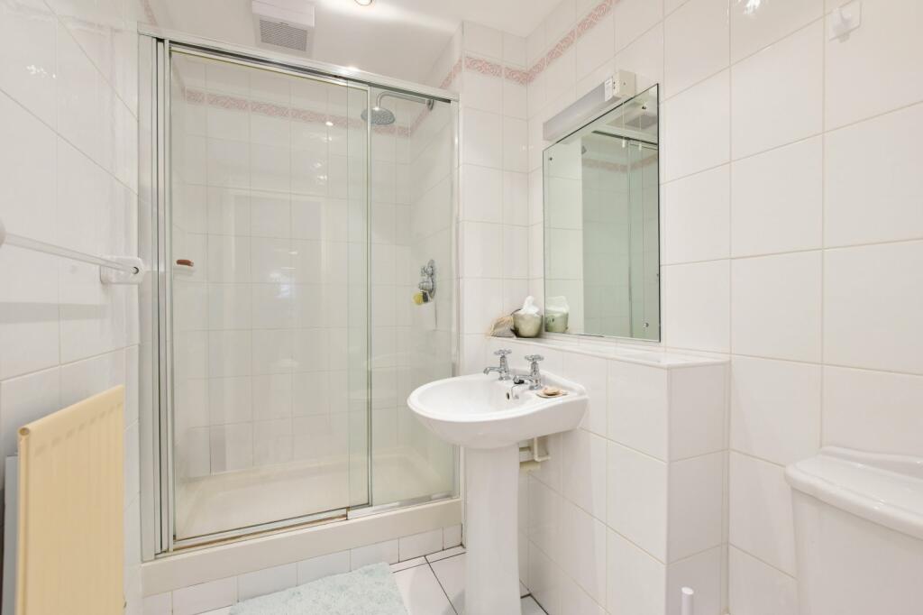 Ensuite Shower