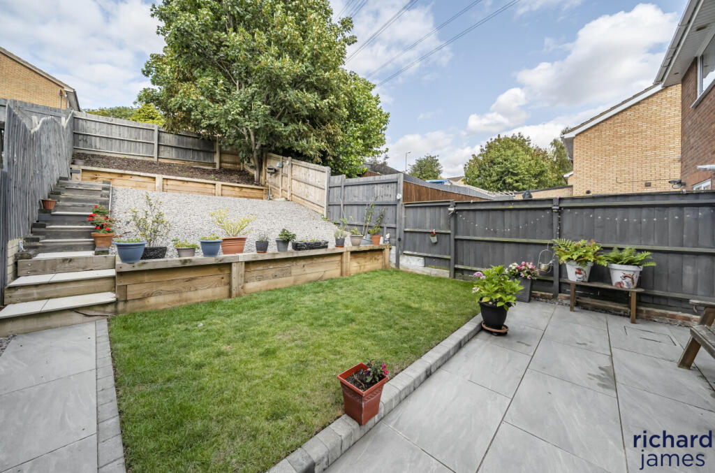 0c7dedf5521d4fa99b4a3d740d515865