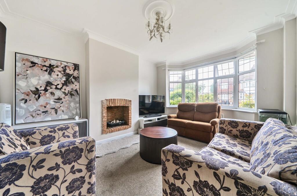 1317962-1-6865901...