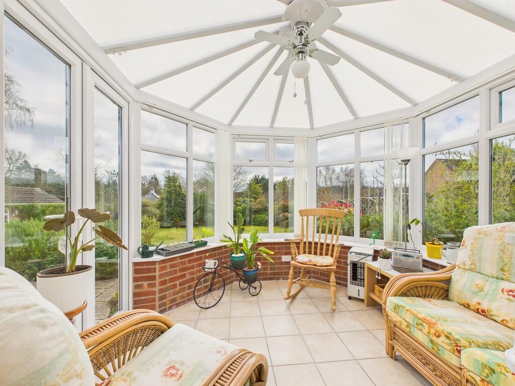 CAM04092G0-PR0047...