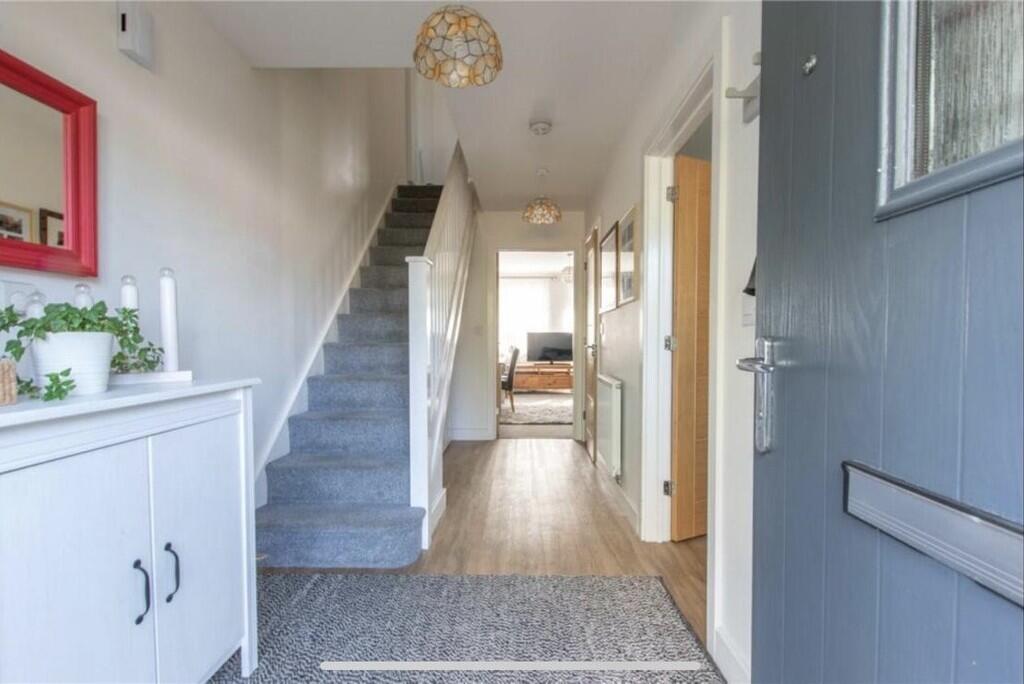 00f2246d-1b93-4e8...