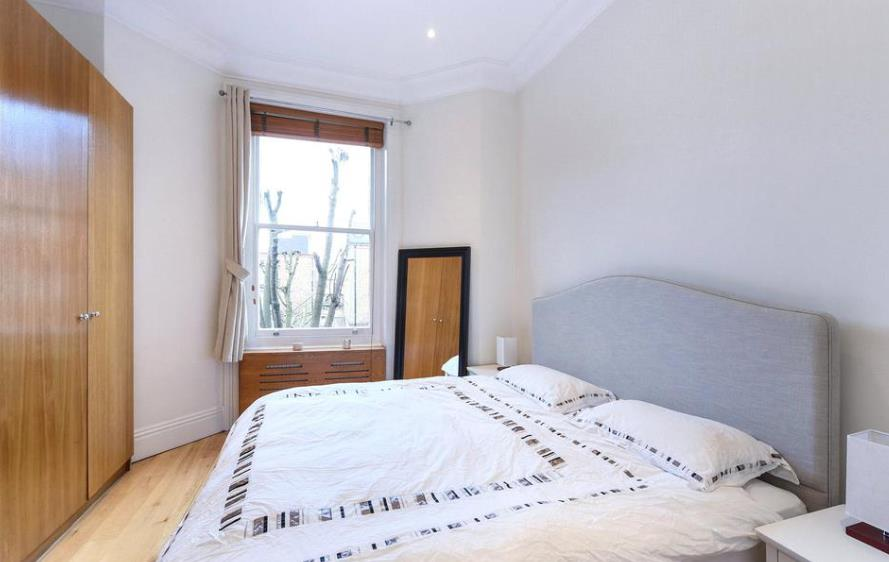 66 - 49 hallam street 4 15.07.png