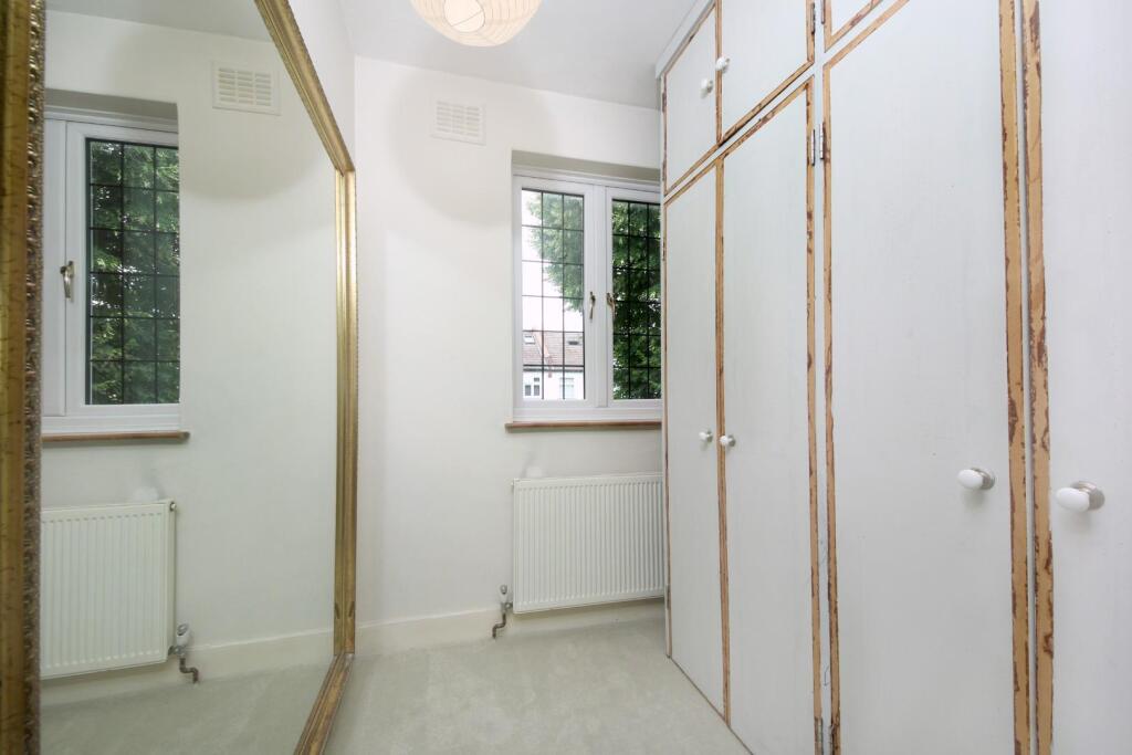 GV- 44 Haslemere Avenue (18).jpg