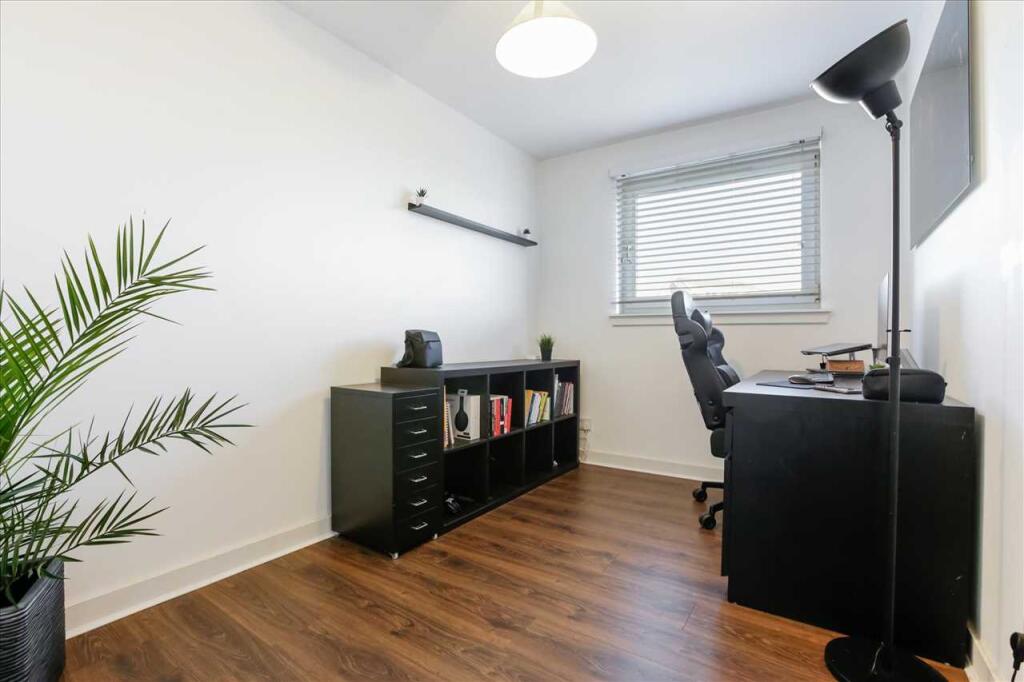 Bedroom Two (1)