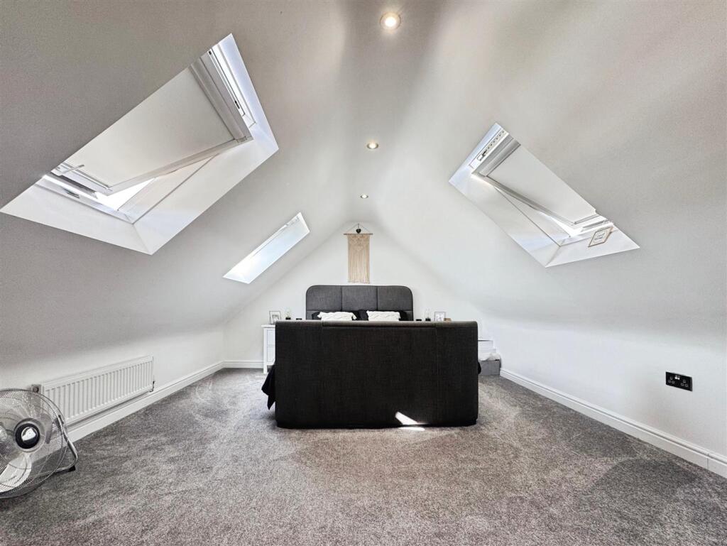 41c8477b--48DE-975A-F8E2F932DA1D-19486-00000A080F5