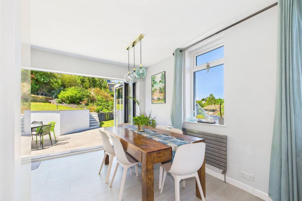 Dining area with garden access