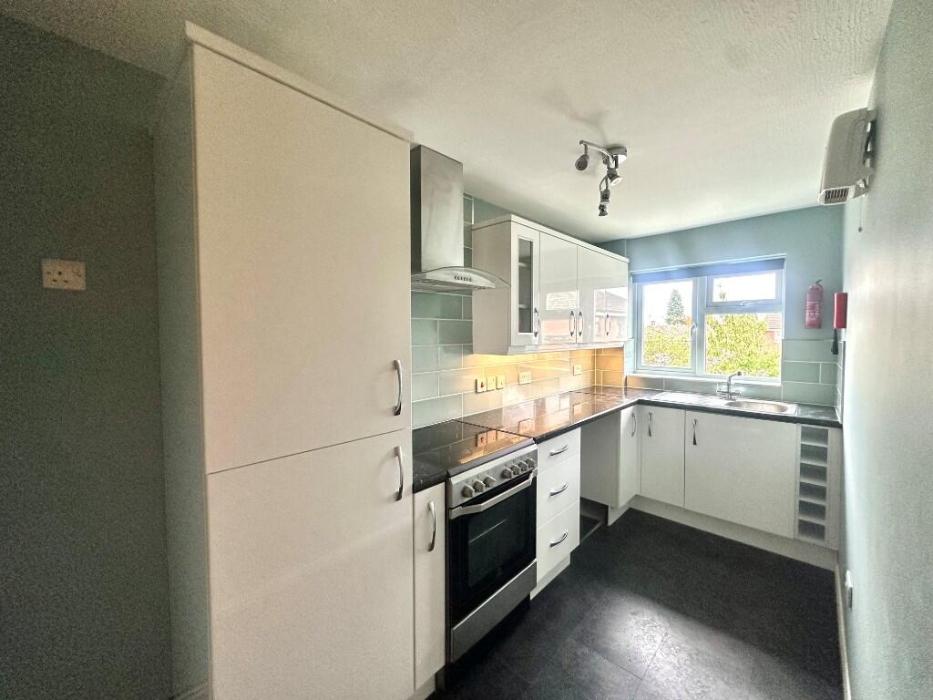 Durham Close, Bury St. Edmunds, Suffolk, IP32