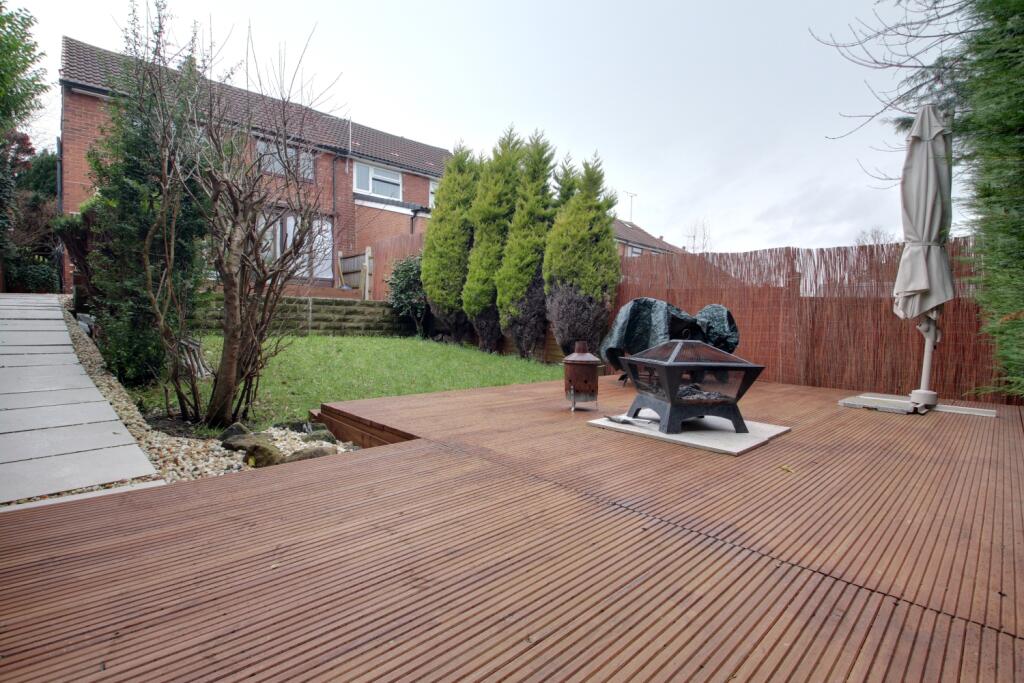 Lower patio in back garden