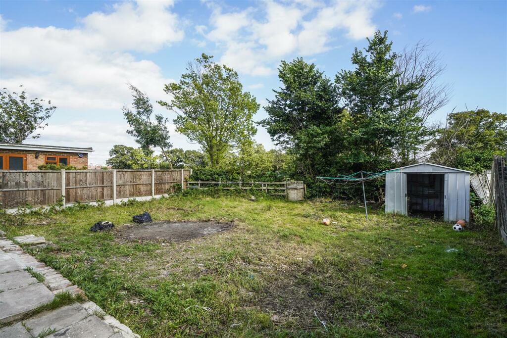 24 Stilecroft Gardens - lqKQUIf2OH5AUT7ZW8jI.jpg