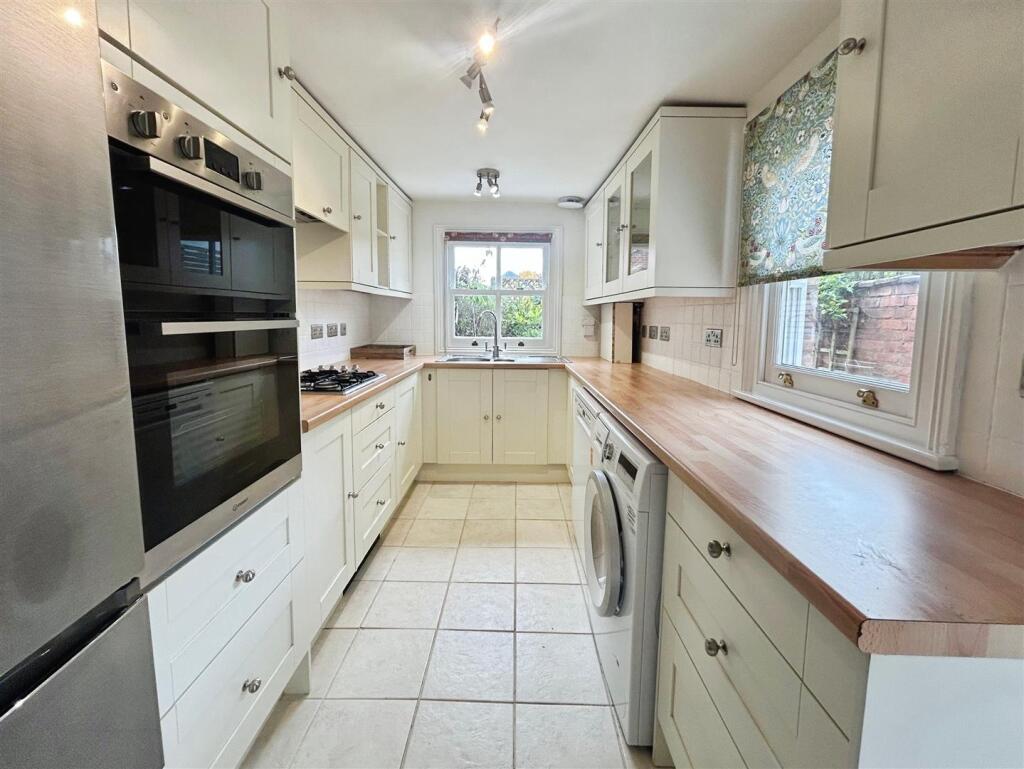 968e3909-3-4CC4-9672-F180F20A1F93-8331-00000638F38