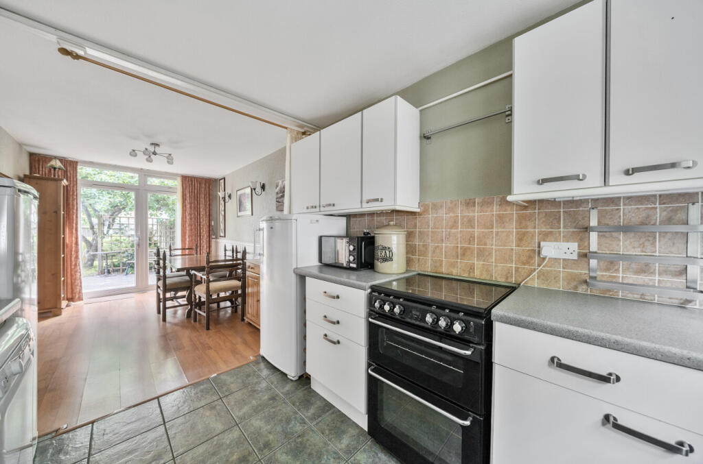 1314116-9-685bf02...