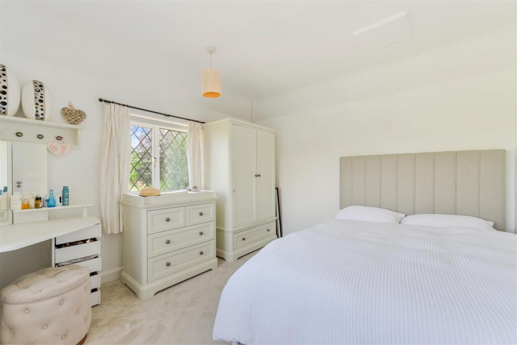 YEW TREE BOTTOM ROAD (10).jpg