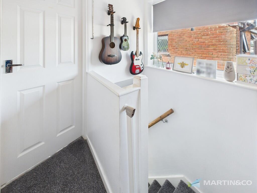 CAM02318G0-PR0501...