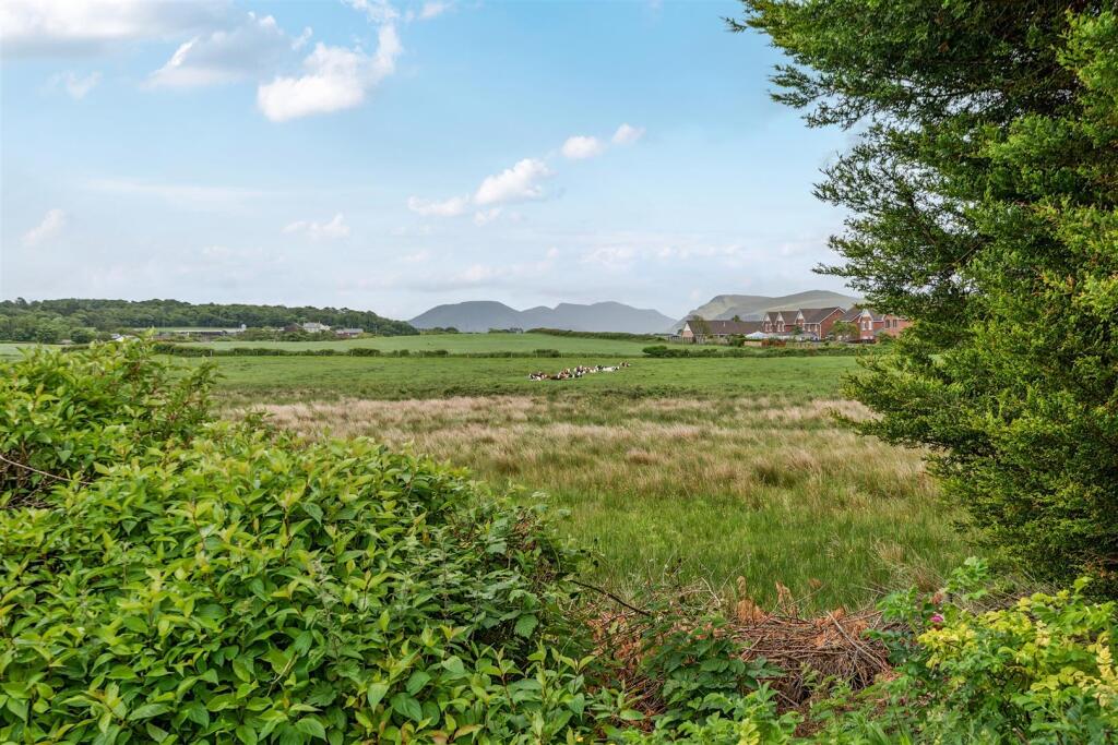 EXTERNAL - ADDITIONAL LAND