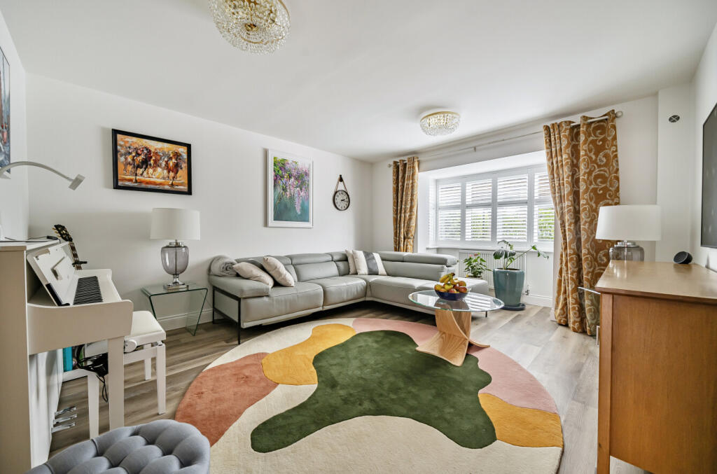 1325765-16-687536...