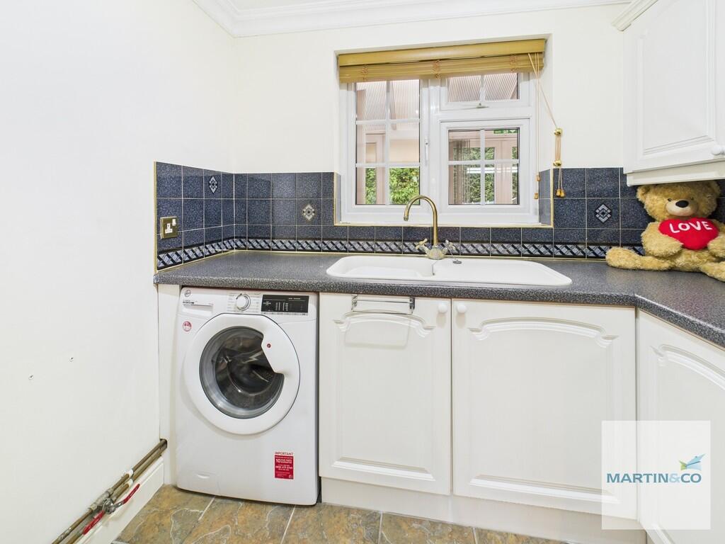 CAM03663G0-PR0130...