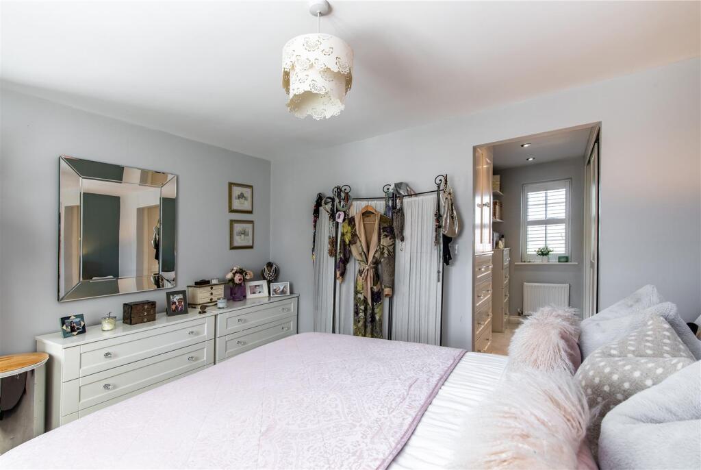 2 truman close-hi-52.jpg