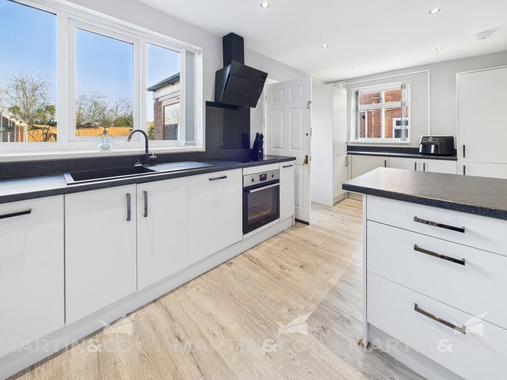 CAM02406G0-PR0419...