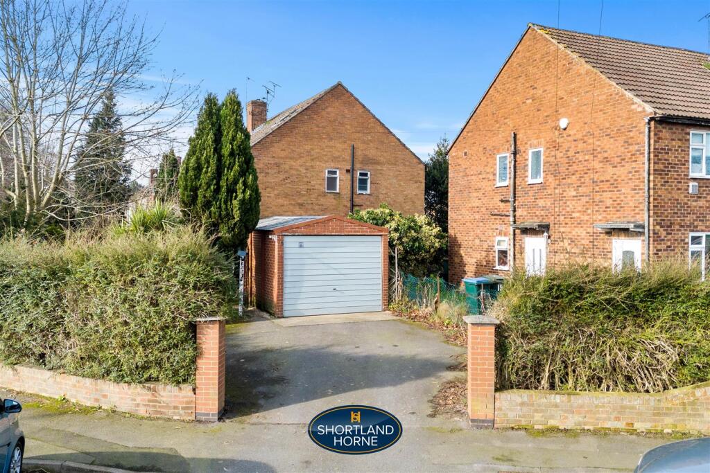 garage/driveway