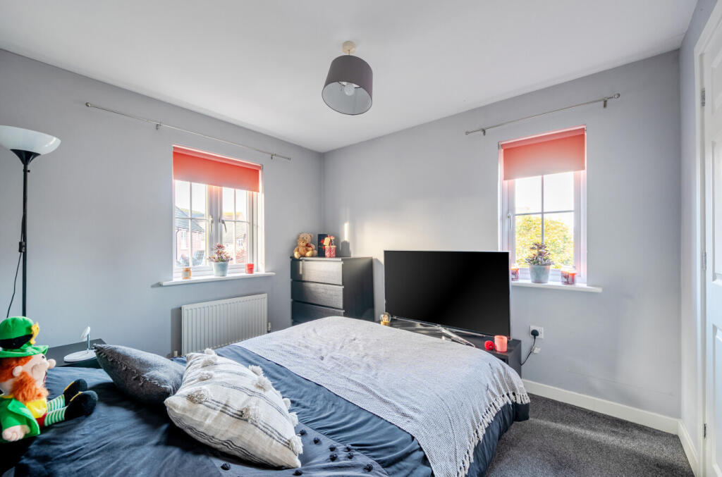 1382160-23-6915b3...