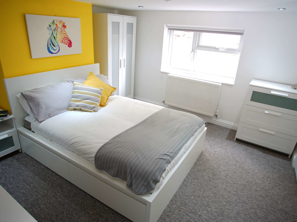 ROOM 2.png