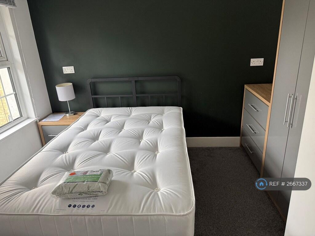 Bedroom - £655pcm