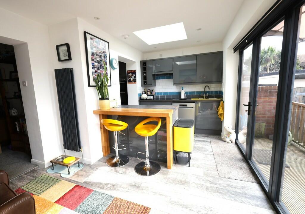 Kitchen/breakfast