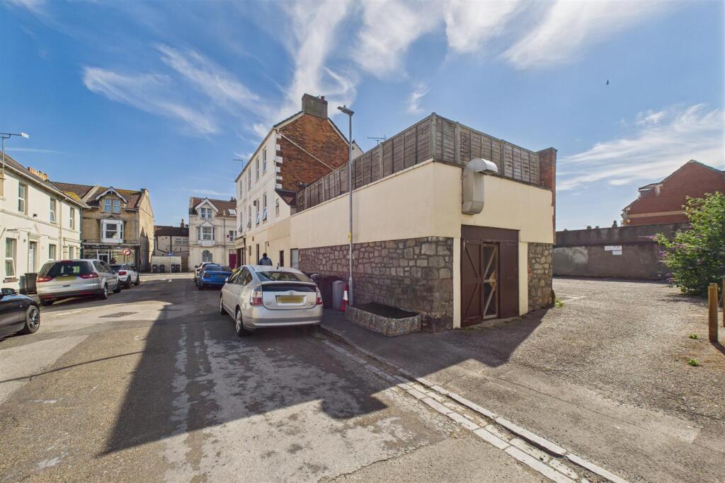 25 Baker Street, Weston-Super-vMare, North Somerse