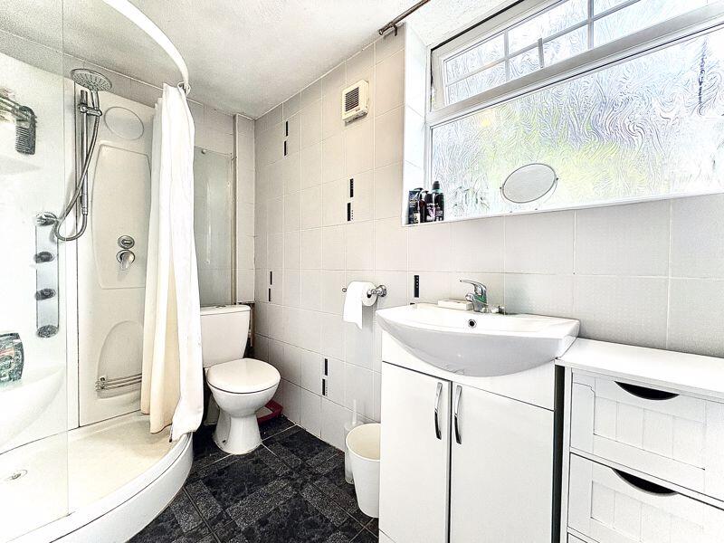 DOWNSTAIRS SHOWER ROOM